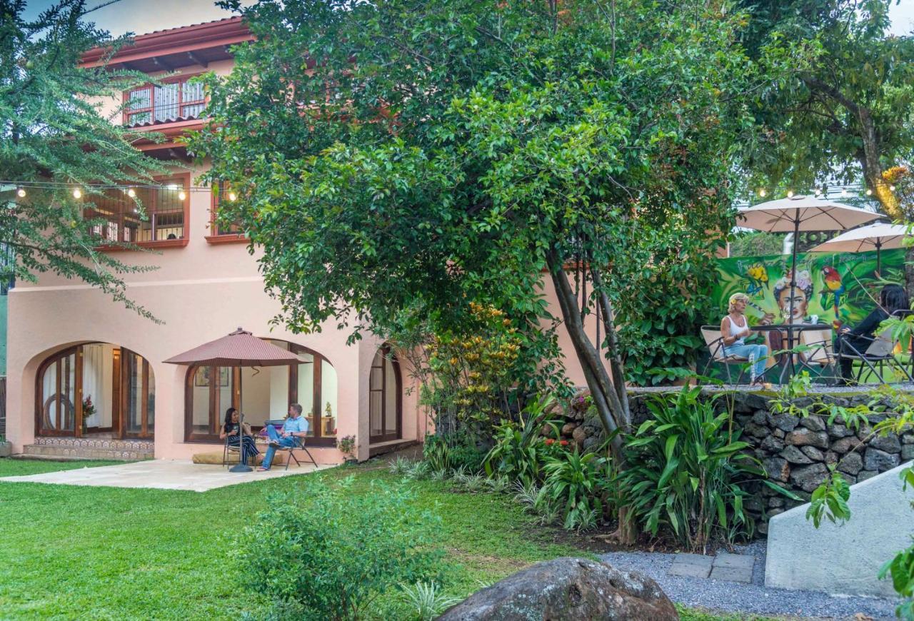 Luna Inn B&B Ciudad Cariari Eksteriør bilde